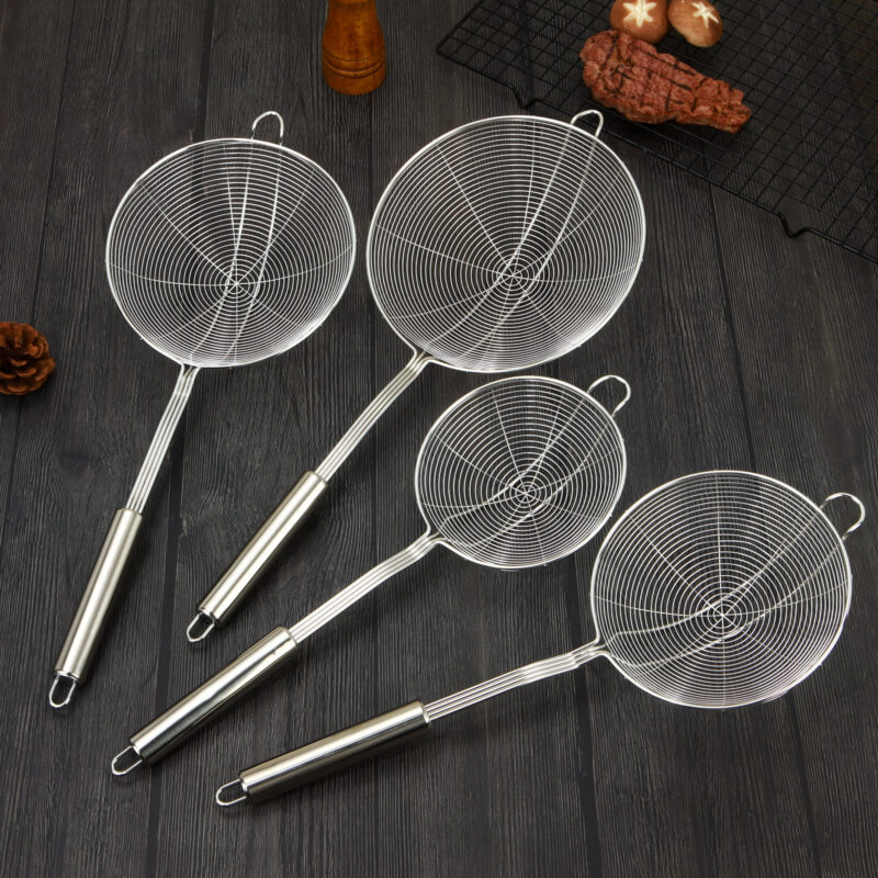K502 Round Handle Four-Wire Skimmer